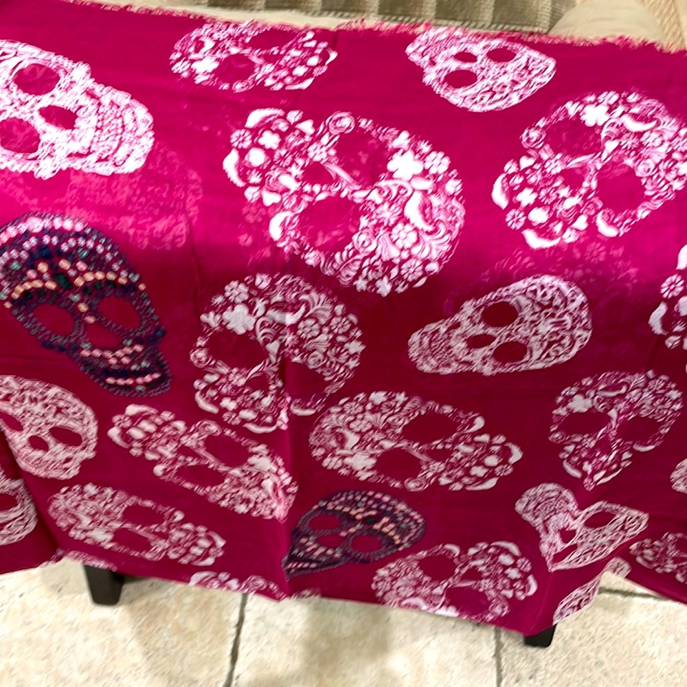 Scarf Burgundy pink  color35x55